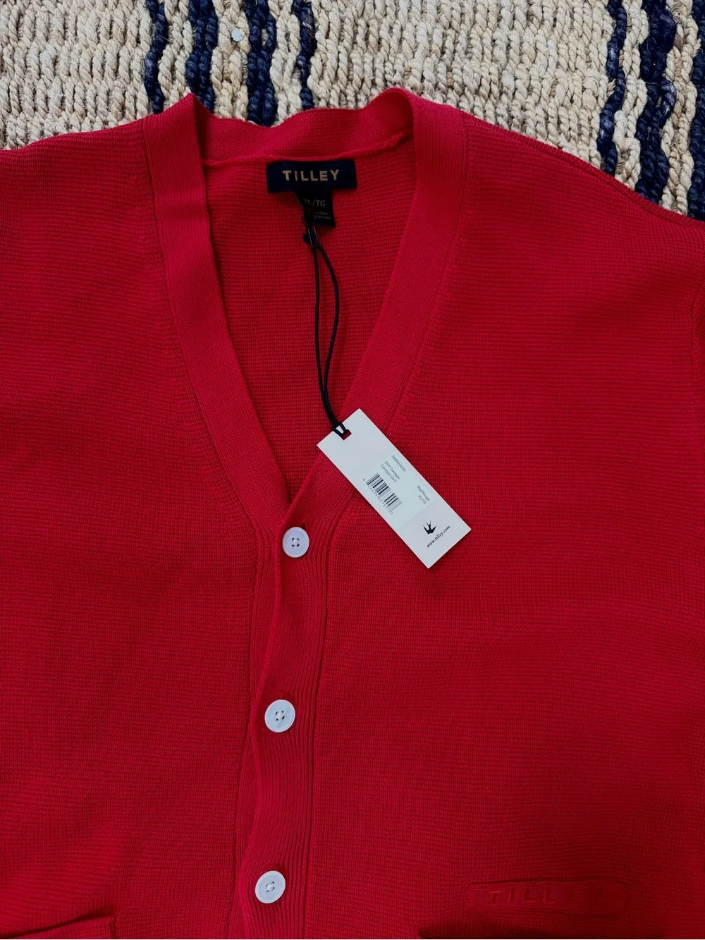 Tilley smoke cardigan closure